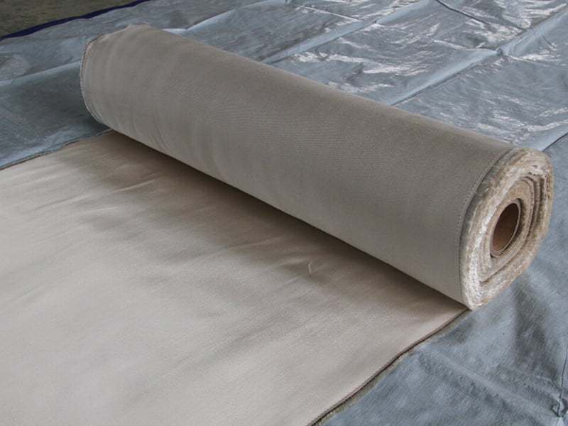 Premium High Silica Heat-Resistant Fabric for Industrial Applications