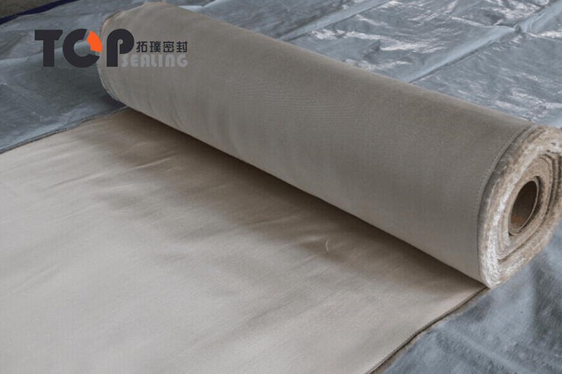 The Germany Customer Ordered 8000KG High Silica Cloth 96% From TOP-SEALING.