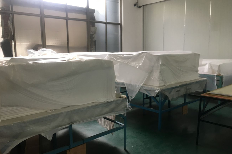 The English Customer Ordered 3000KGS Expanded PTFE Sheet From TOP-SEALING.