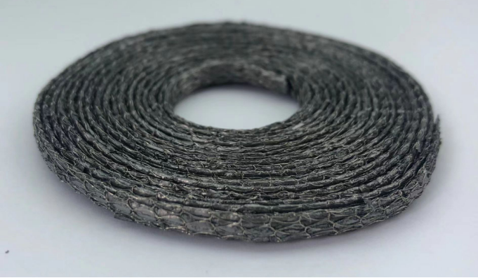 Inconel 600 Reinforced Antioxidant Graphite Yarn for High-Tech Industries