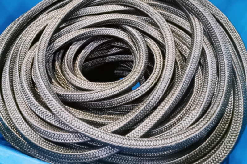 SUNPASS High heat conductive High pressure high temperature graphite-PTFE compound without lubricant GFO PTFE graphite gland compression braided packing
